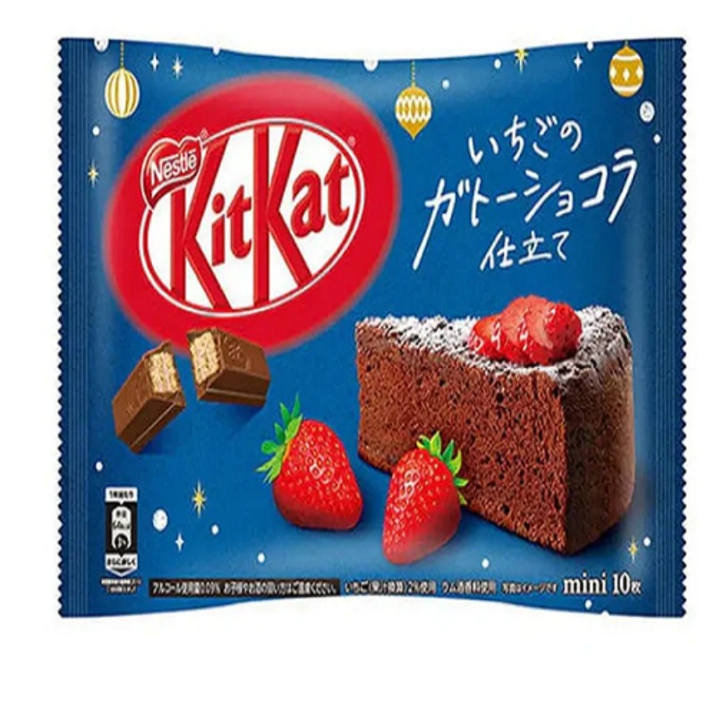 Kit Kat Mini Strawberry Chocolate Cake